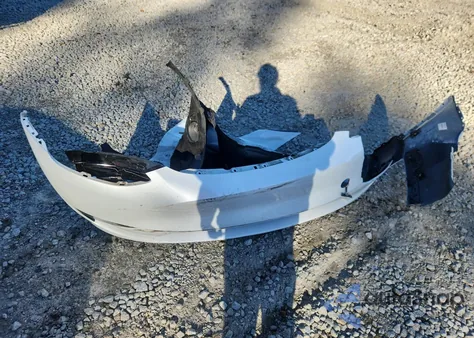 2022 Tesla Model Y из США, поврежденный, VIN 7SAYGDEE4NA013479